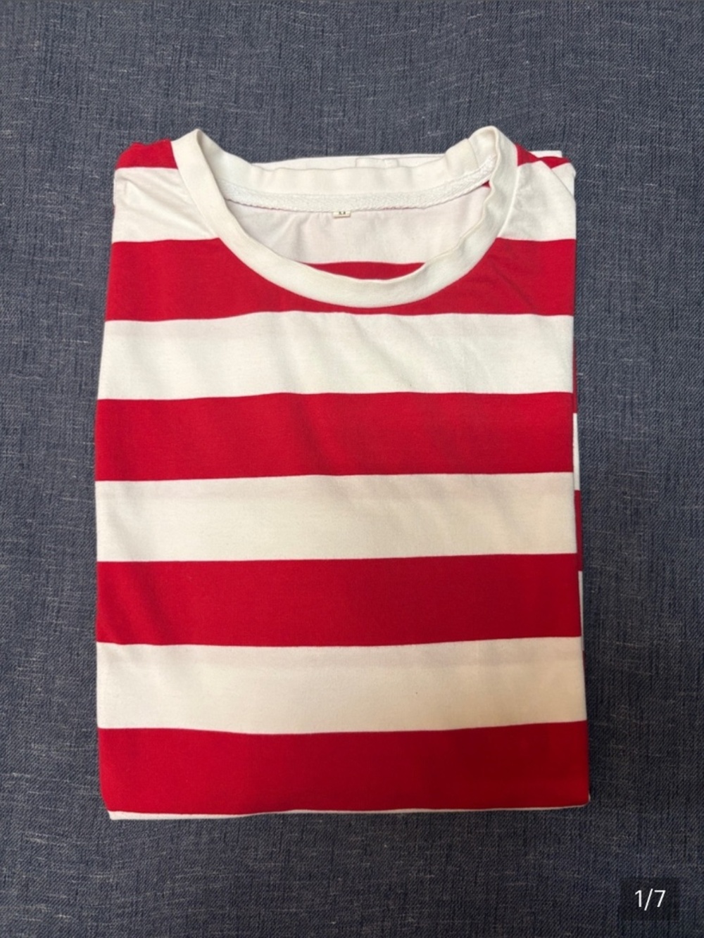 UNISEX Red&White Striped Long Sleeve Top Size M NWOT